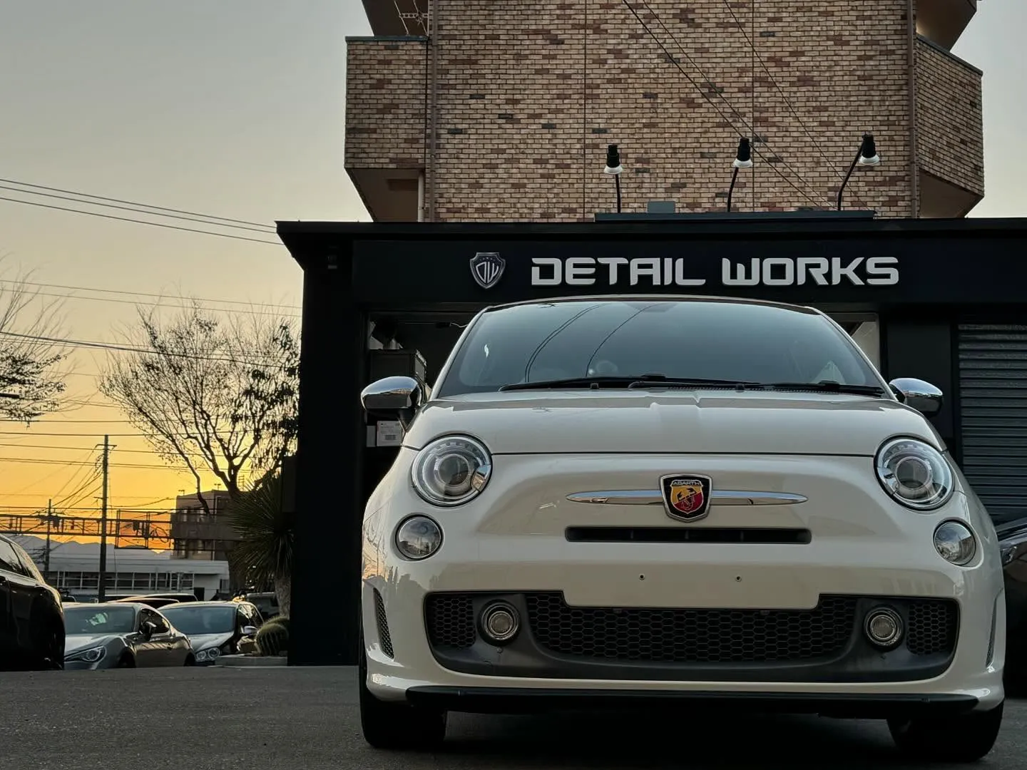 ABARTH 595のボディコーティング磨きレベル3に、リア...