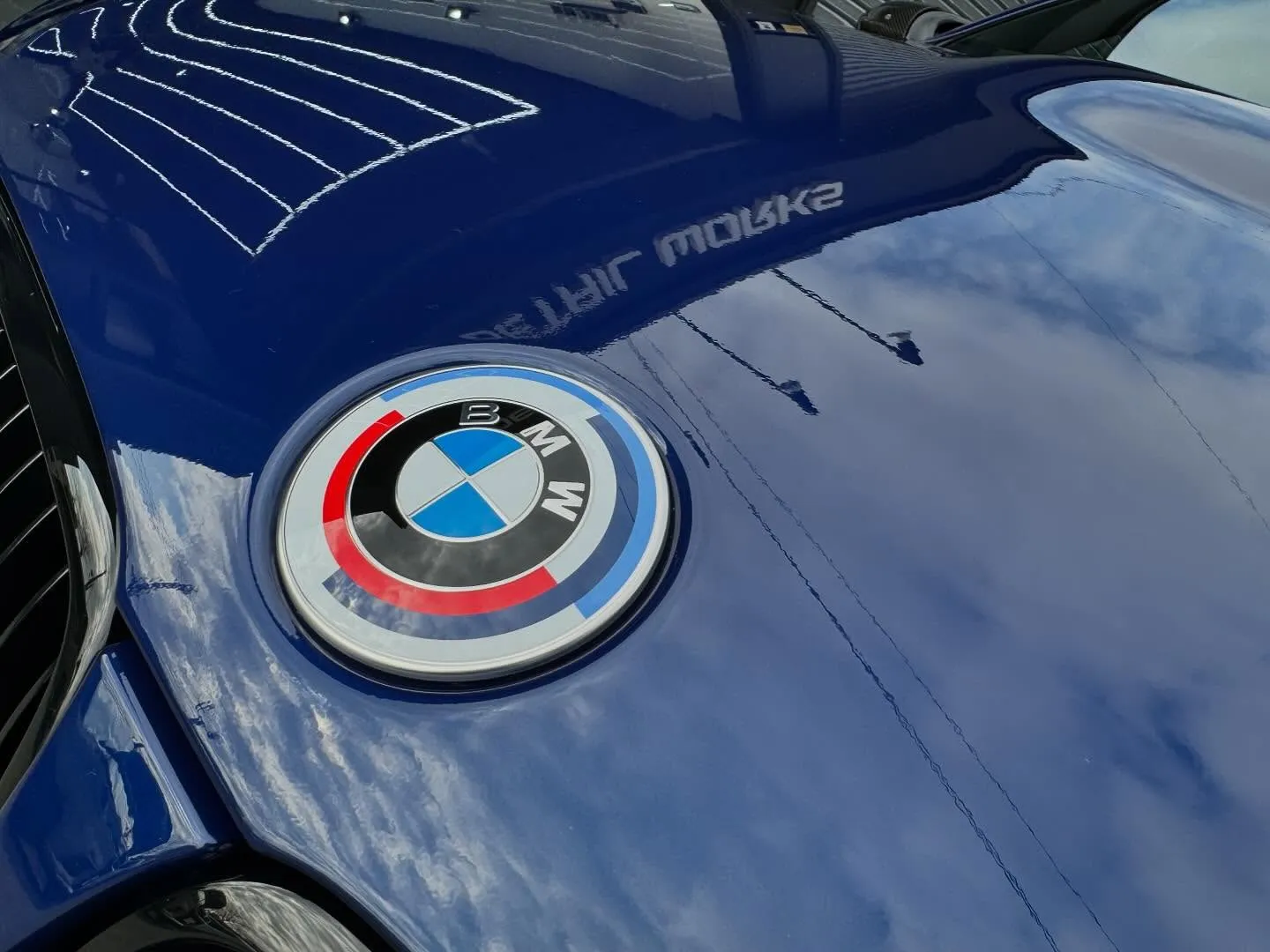 本日はBMWM3のボディコーティング(MICROFENCE)...