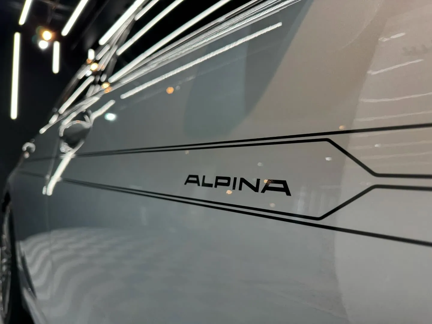 本日はALPINA D3Sのボディコーティング(MICROF...