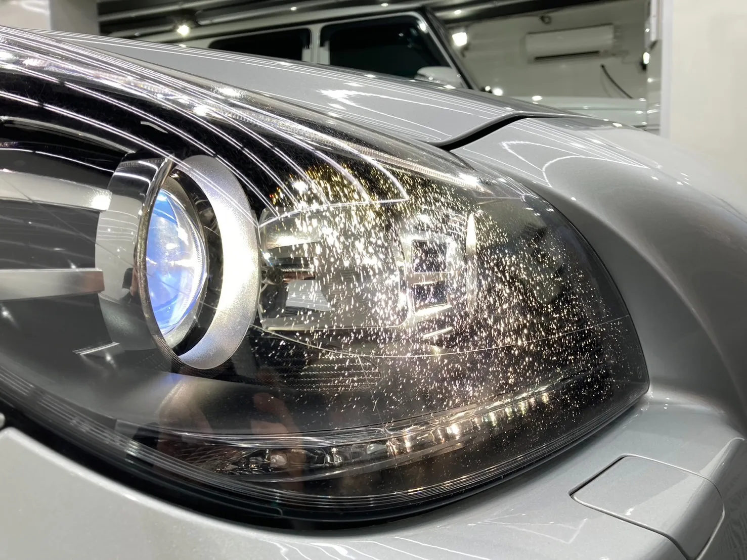 M･BENZ SLK ヘッドライト研磨リペア/埼玉県N様