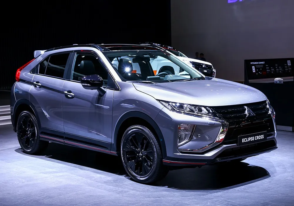 施工価格や内容はディーラーによって違う