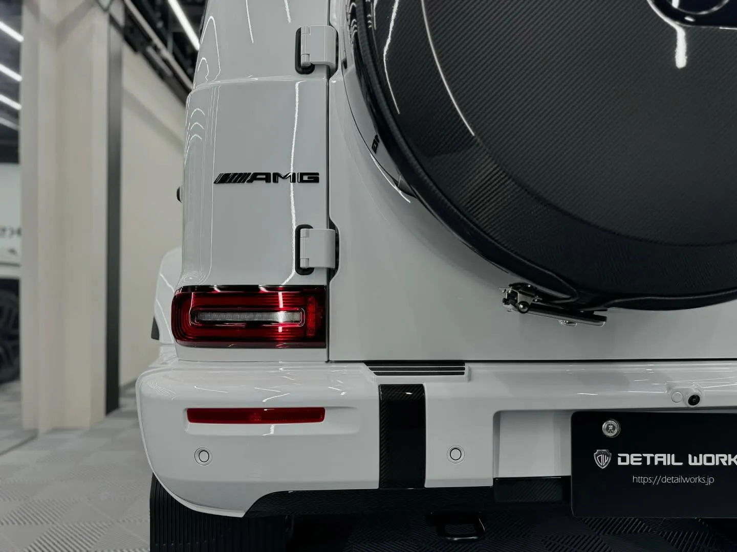 本日はG63AMGのフロント周り、スペアタイヤカバー、その他...