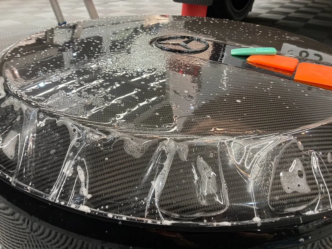 本日はG63AMGのフロント周り、スペアタイヤカバー、その他...