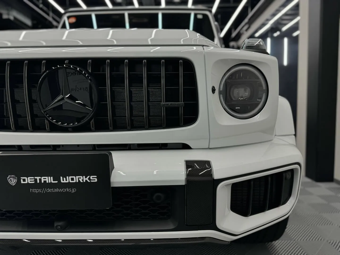 本日はG63AMGのフロント周り、スペアタイヤカバー、その他...