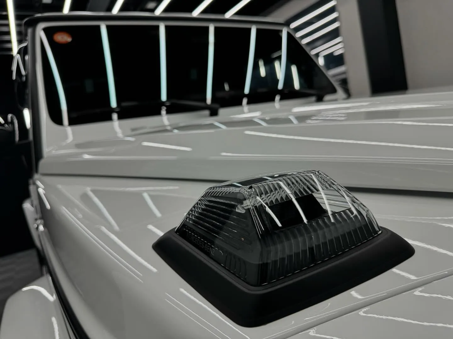 本日はG63AMGのフロント周り、スペアタイヤカバー、その他...