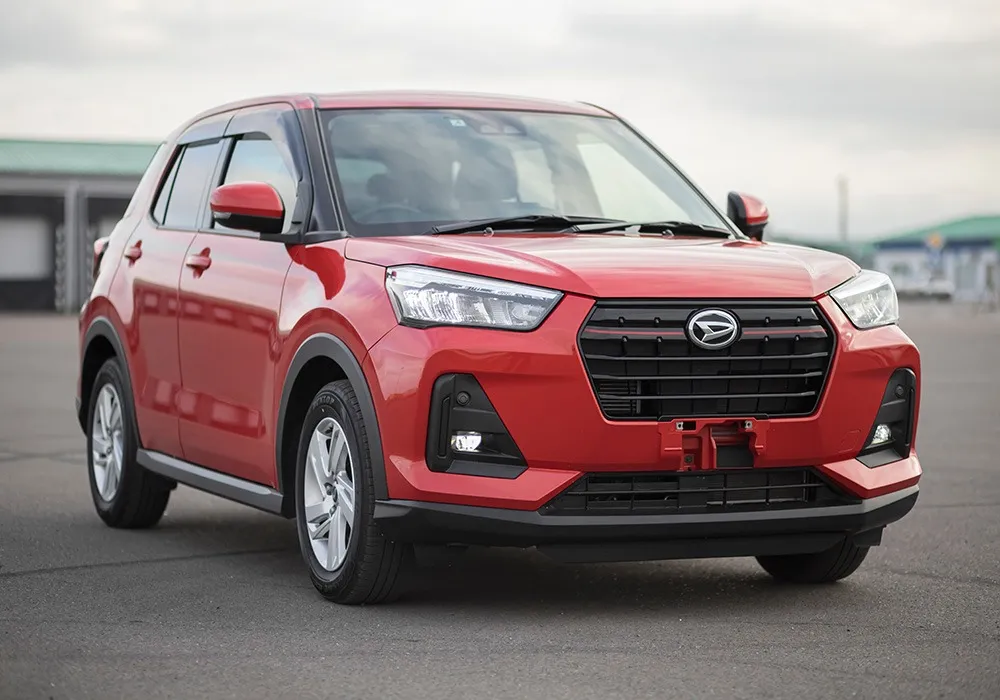 レクサス車の塗装の特徴とコーティングの必要性