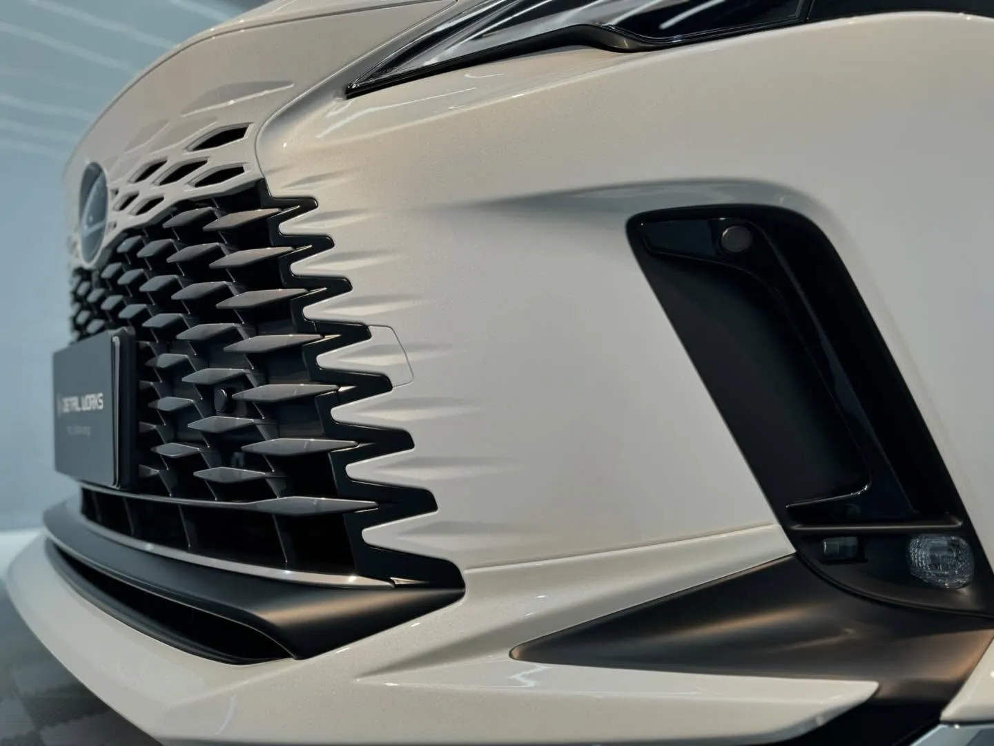 新車LEXUS RX450hの各種コーティング、ヘッドライト...