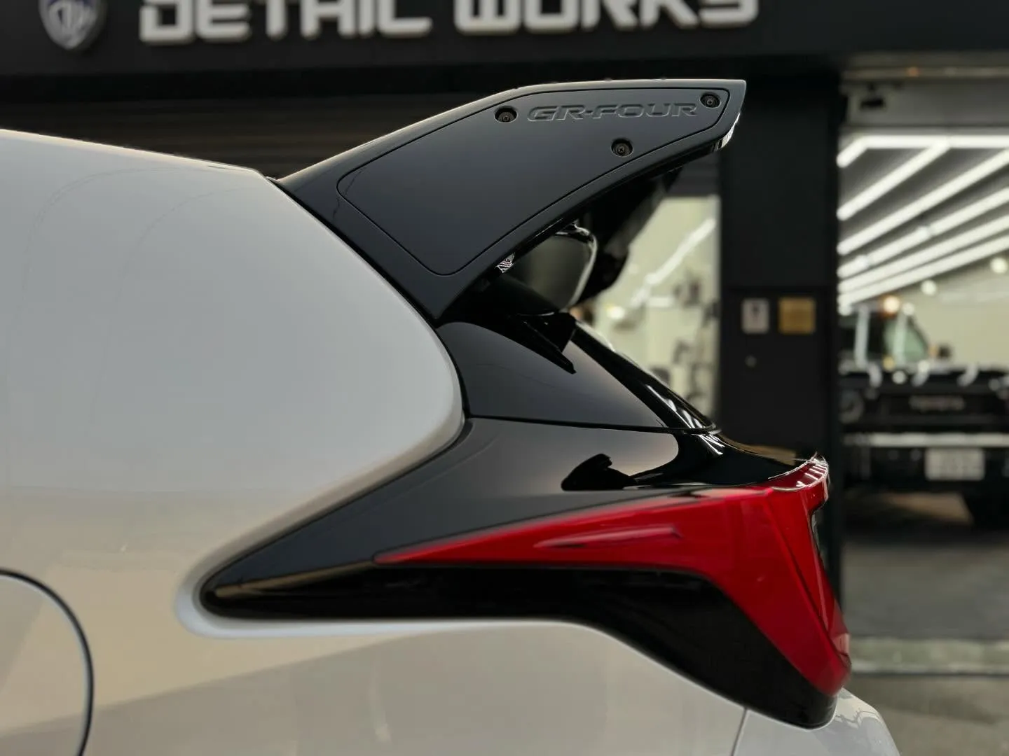 新車GRヤリスのボディコーティング(HI-MOHS COAT...