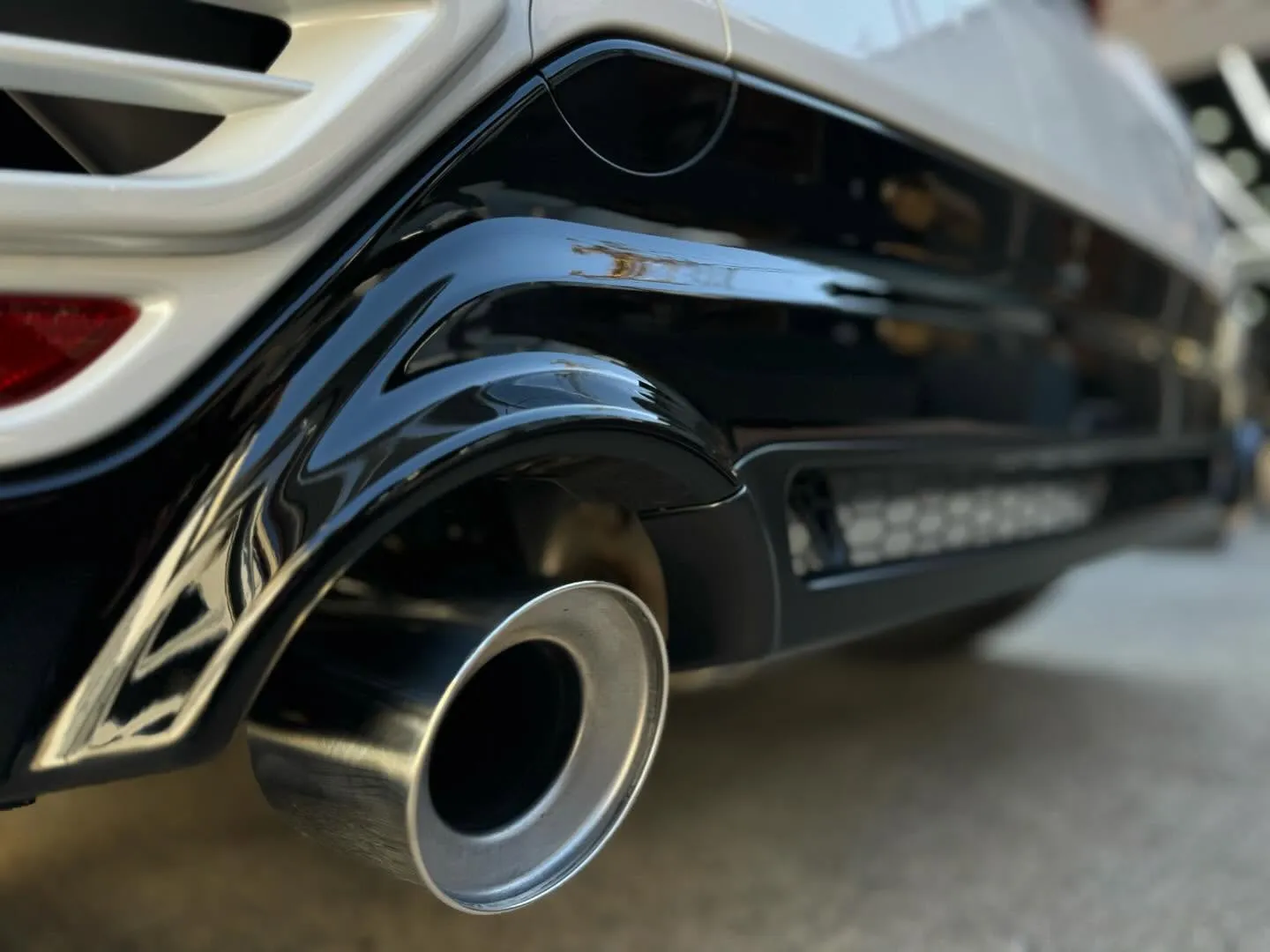 新車GRヤリスのボディコーティング(HI-MOHS COAT...