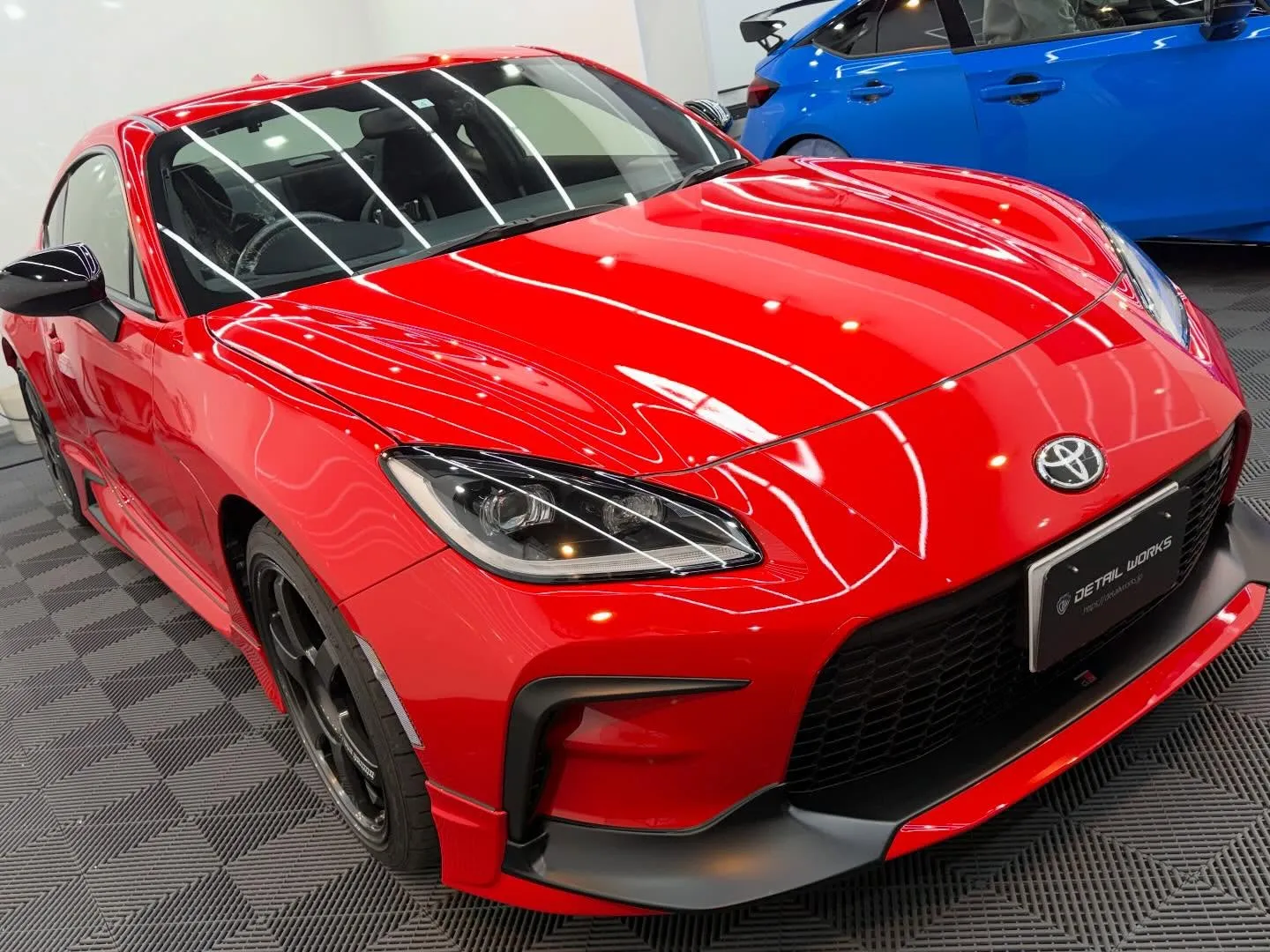 TOYOTA GR86のボディコーティングとシートコーティン...