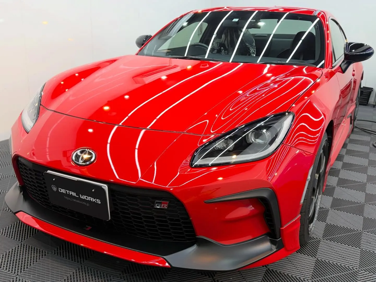 TOYOTA GR86のボディコーティングとシートコーティン...