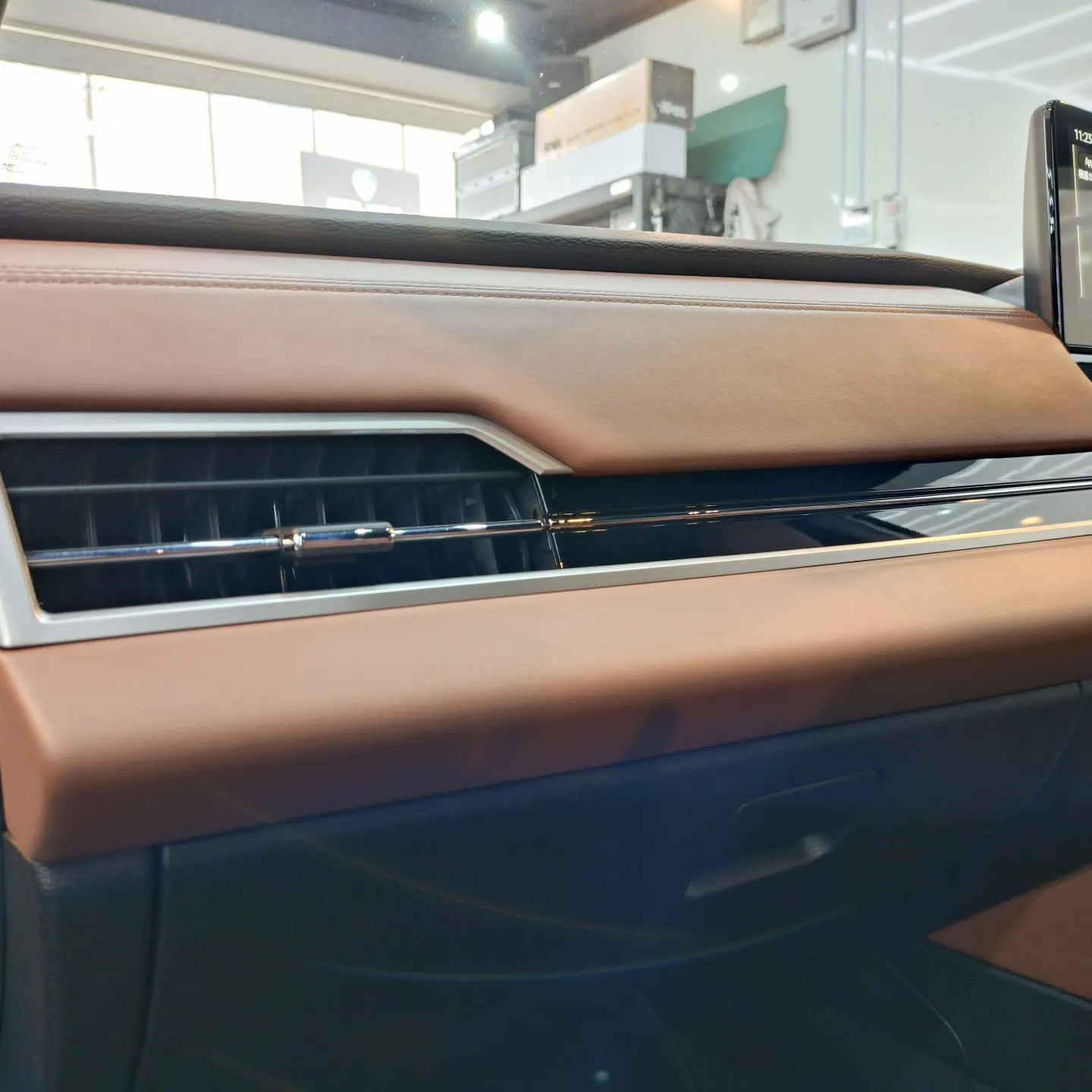 神奈川県秦野市М様よりシートコーティングのご依頼をいただきま...